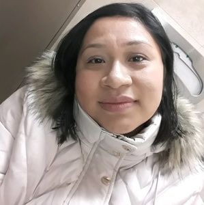 Meet your Posher, Blanca  flor